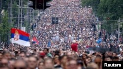 Многохилядният протест в Белград срещу управлението на президента Вучич