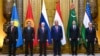Președinții Kazahstanului -Kassym-Jomart Tokayev, Kârgâzstanului -Sadyr Japarov, Rusiei-Vladimir Putin, Tadjikistanului-Emomali Rakhmon, Turkmenistanului-Serdar Berdymukhamedov și președintele Uzbekistanului, Shavkat Mirziyoyev la Summitul Asia Centrală-Rusia, de la Dușanbe 