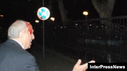 Полиция у многих граждан Грузии ассоцируется с несправедливостью и угрозой. 6 мая, 2009 года. Разгон митинга у здания МВД Грузии