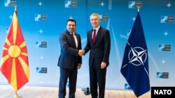 იენს სტოლტენბერგი და ზორან ზაევი