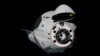Капсулата Dragon на SpaceX на метри от Международната космическа станция