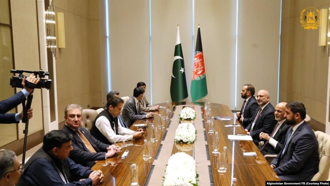 دیدار محمد اشرف غنی رئیس جمهوری افغانستان با عمران خان صدارعظم پاکستان در تاشکند