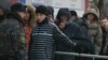 Міліцыя абяцае не адбіраць у заўзятараў майкі і банэры