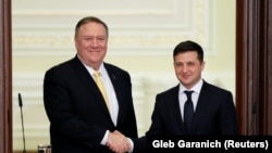 Američki državni sekretar Majk Pompeo i predsednik Ukrajine Volodimir Zelenski 