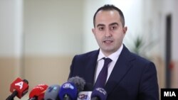 Министерот за образование и наука Јетон Шаќири 