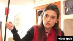 მარიამ მაკასარაშვილი, "TV პირველის" ჟურნალისტი სასწრაფო დახმარების ავტომობილში. 12 მაისი 2025 წელი