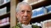 S-a stins din viață scriitorul peruan Mario Vargas Llosa